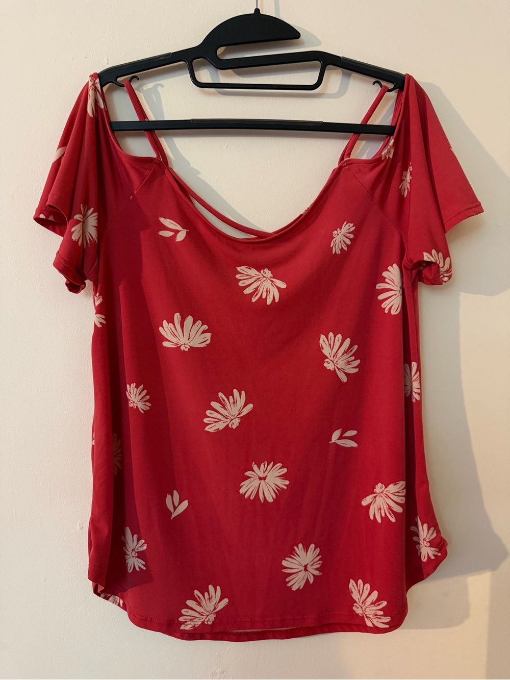 Women’s pink Floral Off-Shoulder Top